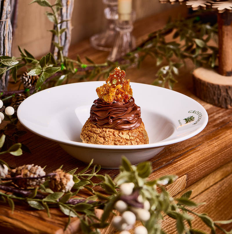 festive menu img festive menu at the Wellington Arms Basingstoke Road, Stratfield Turgis ,Hampshire RG27 0AS